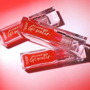 New Alamar Plumpling Lip Water in Agua Ardiente